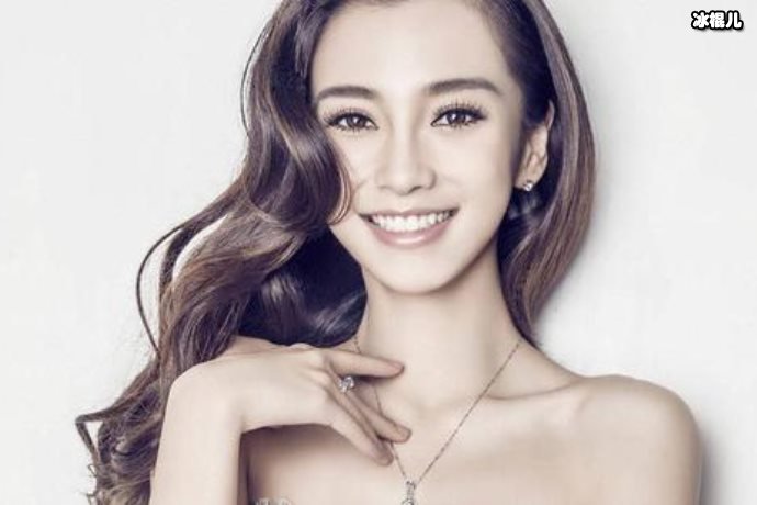 人称小Angelababy41岁泰国女星容颜依旧，和小7岁富商恋爱